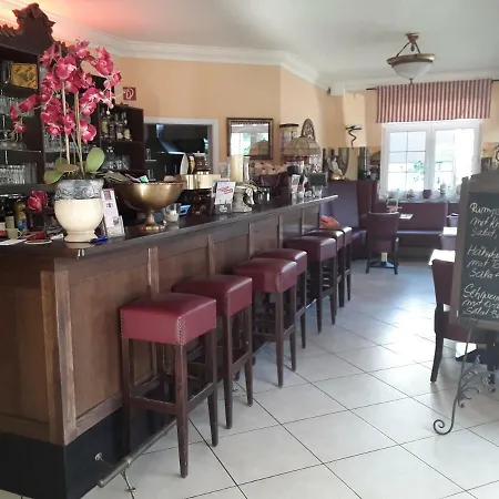 Guest house K-lounge Cafe Bistro Heppenheim (Bergstrasse)