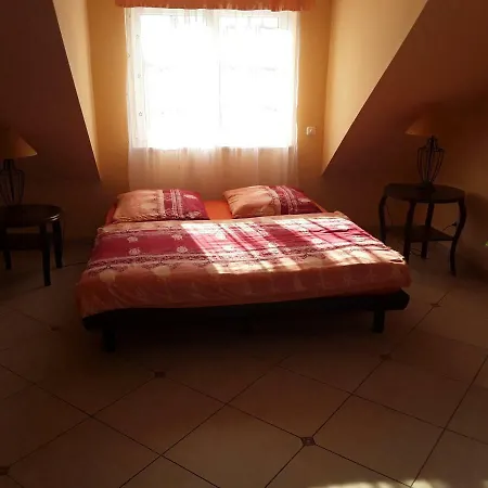 Konukevi K-lounge Cafe Bistro *